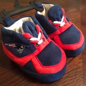 NWT New England Patriot Slippers 12 months